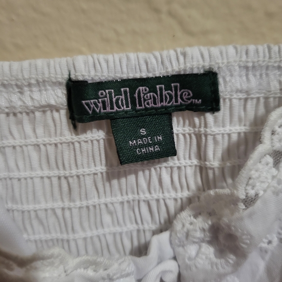 Wild Fable White Eyelet Crop Top - Picture 4 of 5